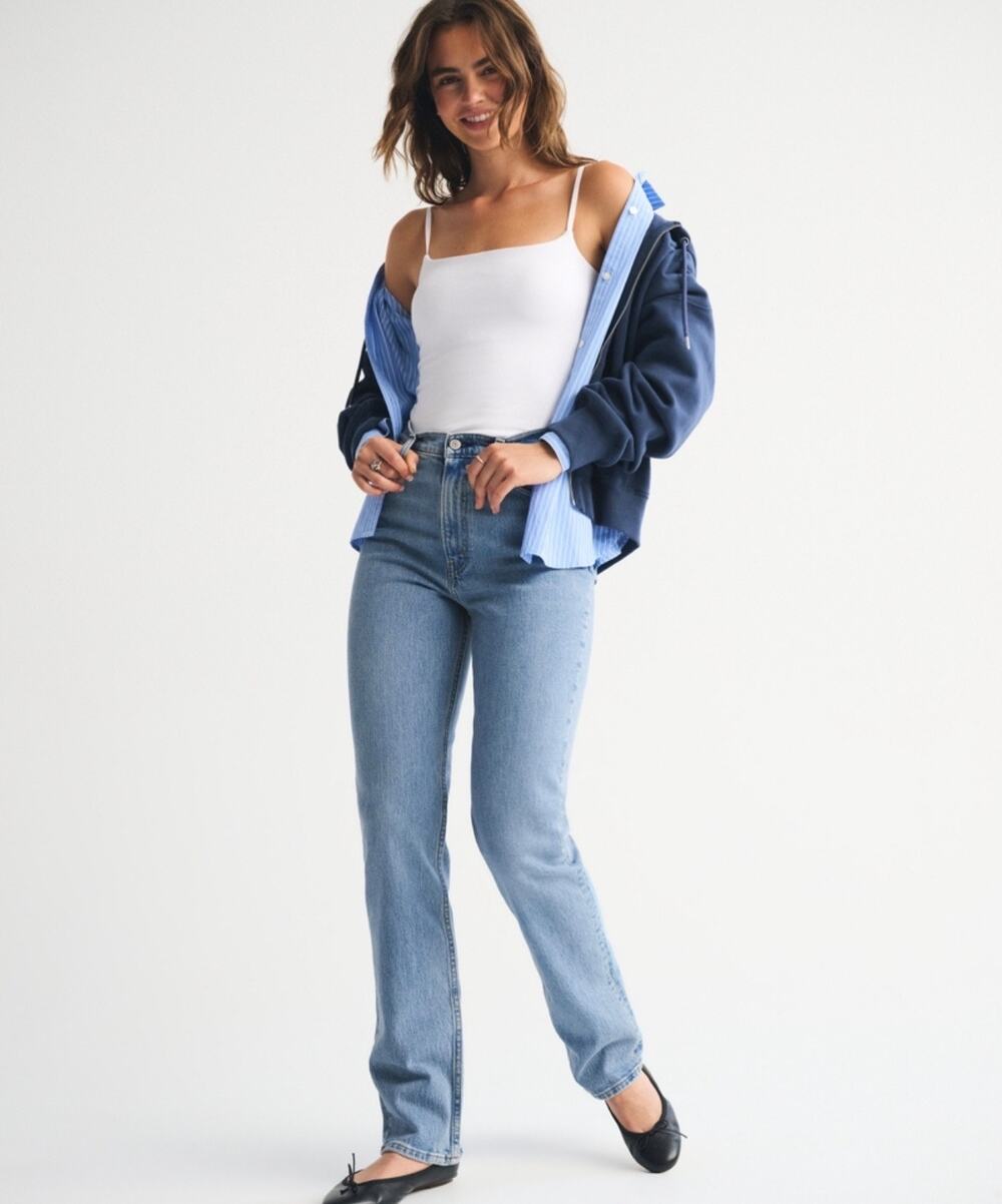 ABERCROMBIE The 90s Straight Ultra High Rise Jeans 29